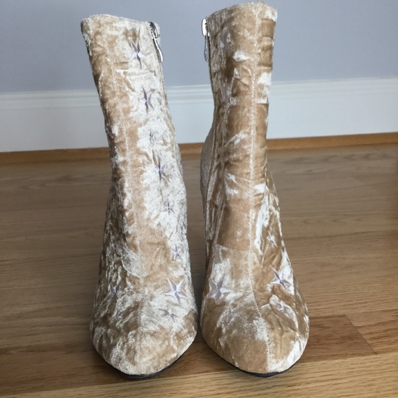 Wild Diva Boots crushed velvet embroidered star ankle stacked heels - Picture 6 of 14